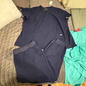 Figs 6XL Scrub Set
